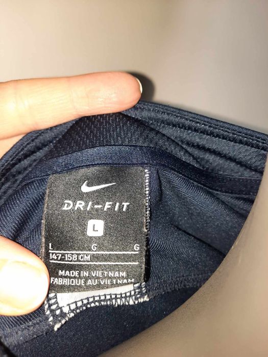 Bluza Nike  147-158 cm