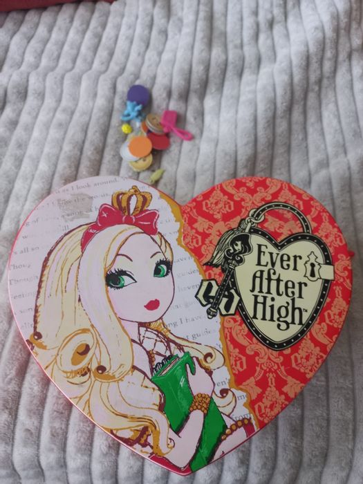 шкатулка з барелиною