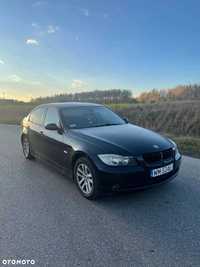 Samochód BMW e90 318i