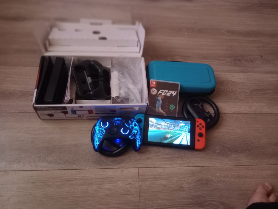 Nintendo Switch v1 32GB + 128 GB + ігри СРОЧНО