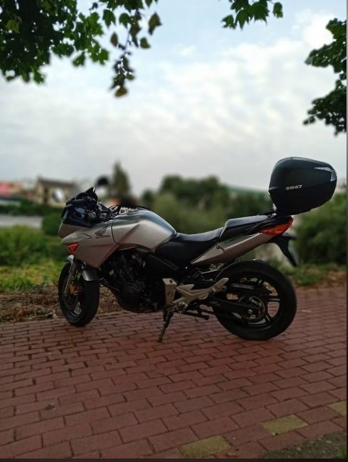 2005 HONDA CBF 600