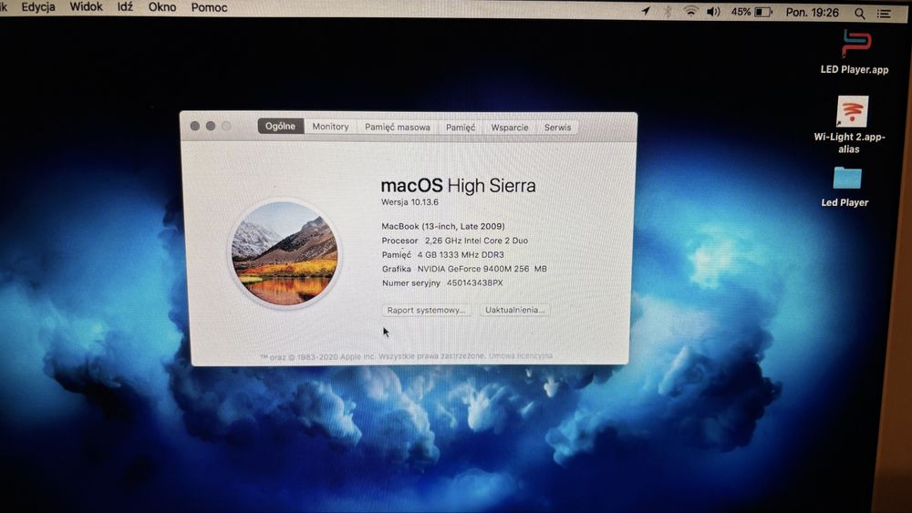 Apple Macbook 2009