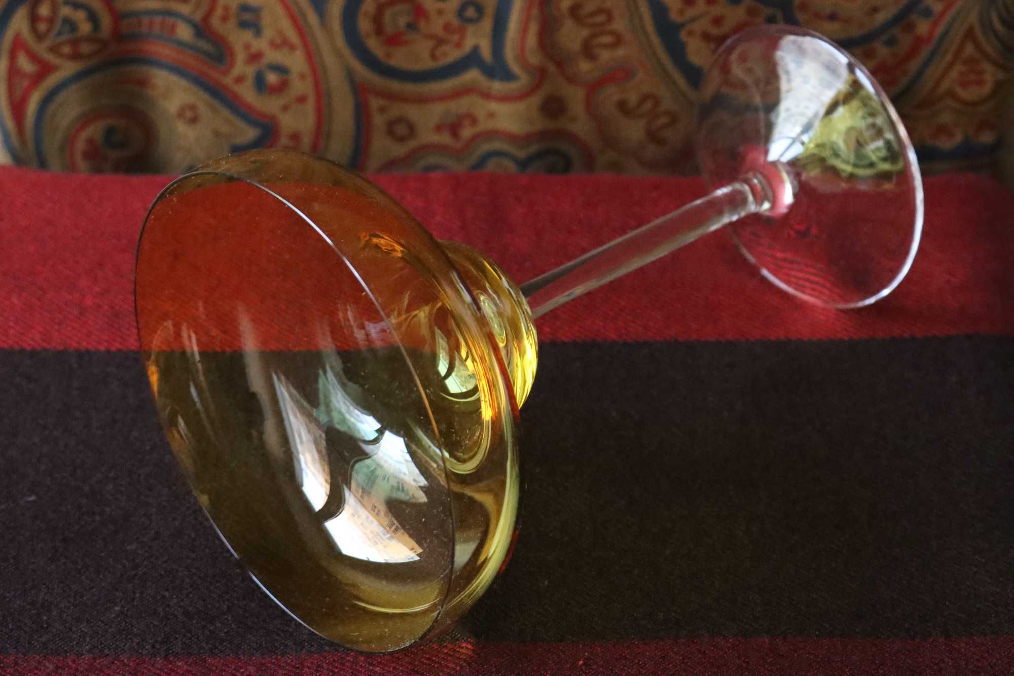 (6 ou 12) Taças Cocktail MARAVILHOSAS Amarelas