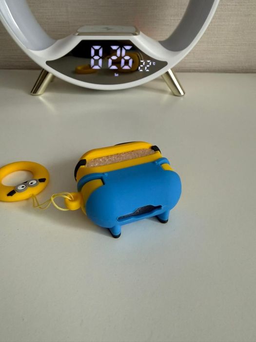 Чохол для навушників airpods 4