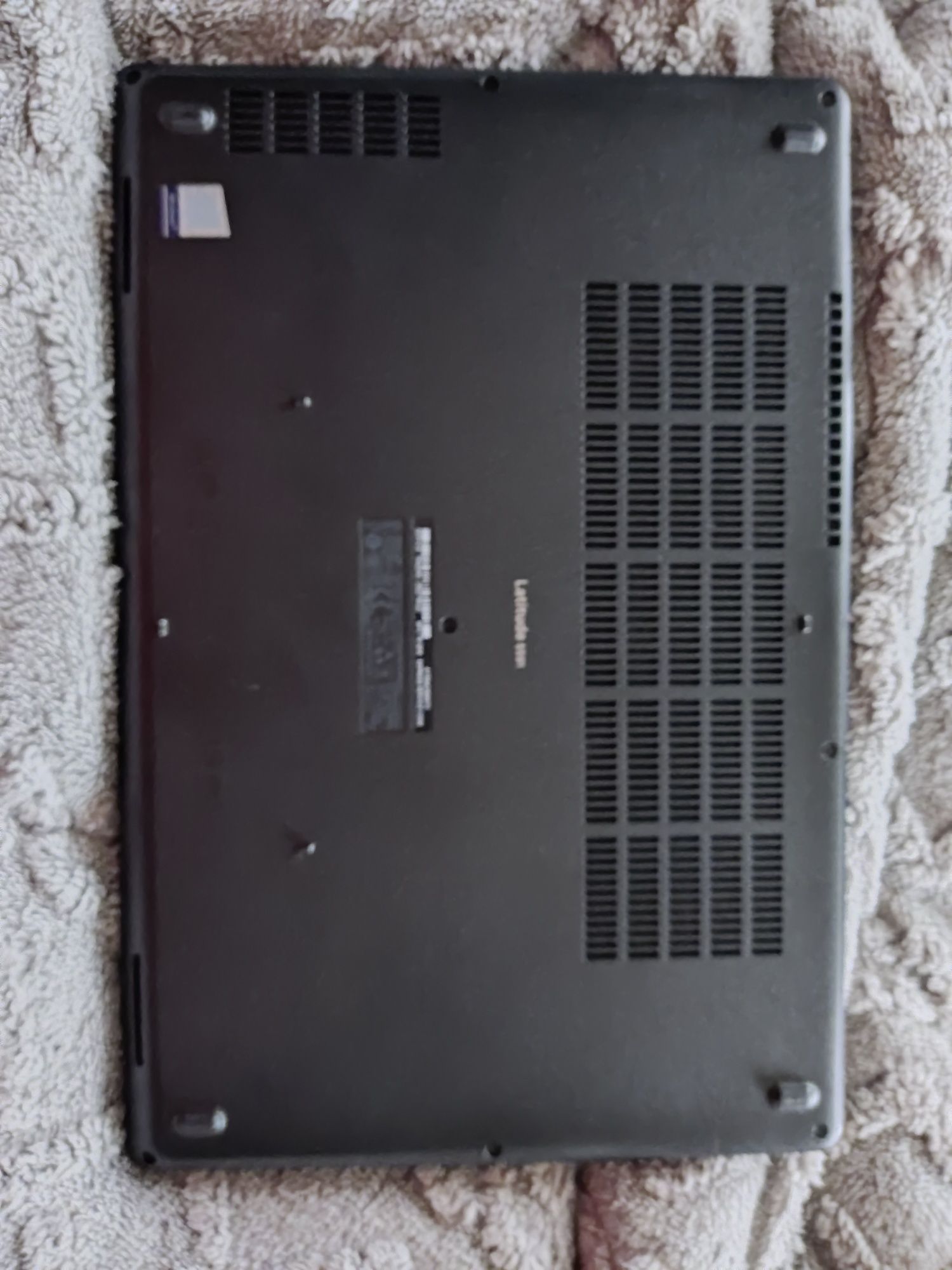 Dell НОВИЙ в плівці Latitude 5591 12ядер 16/SSD 512gb Core i7-8850H 2.
