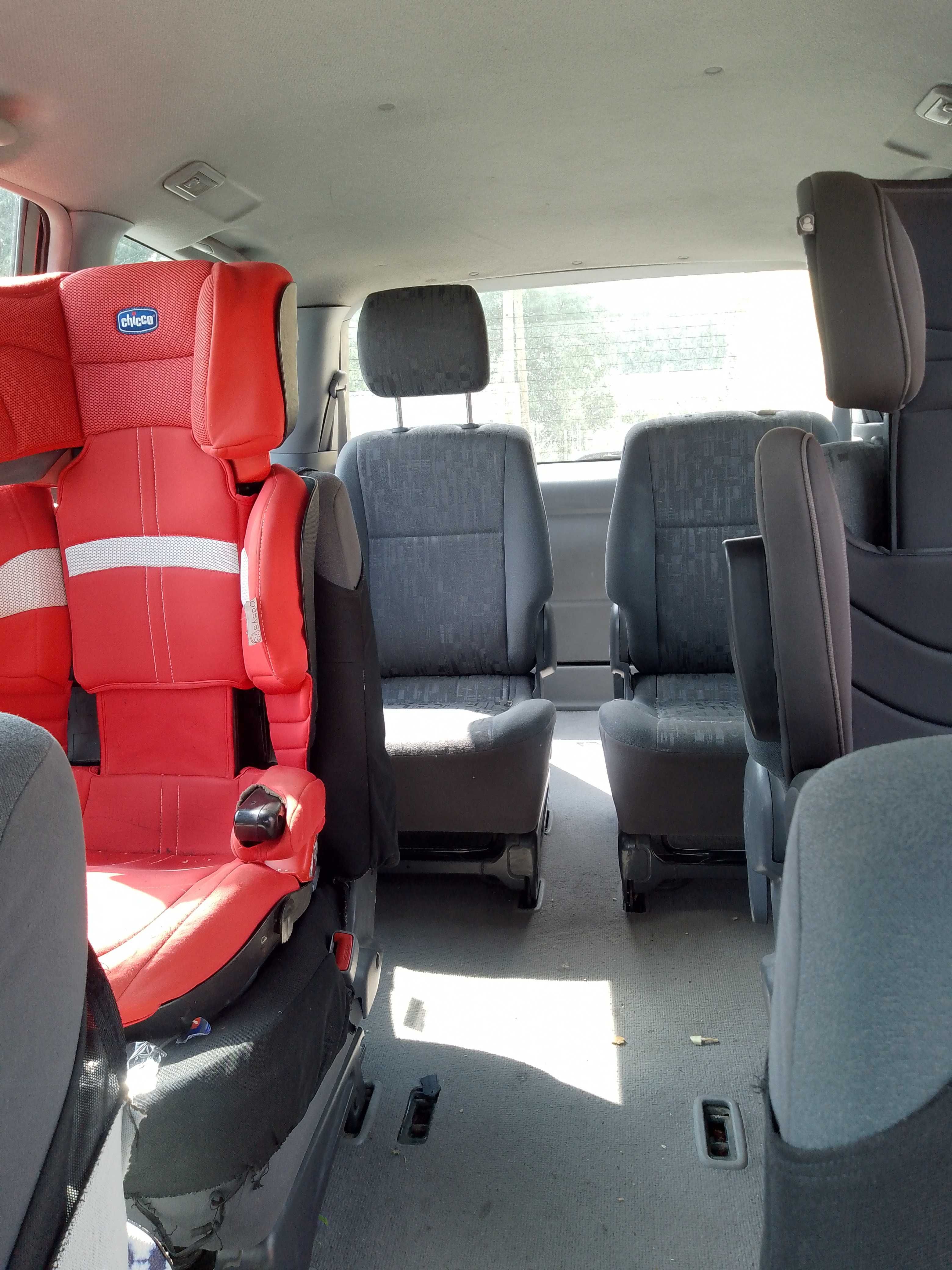 Toyota Previa 2.0 D-4D 2002r
