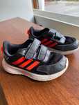 buty Adidas Tensaur 26