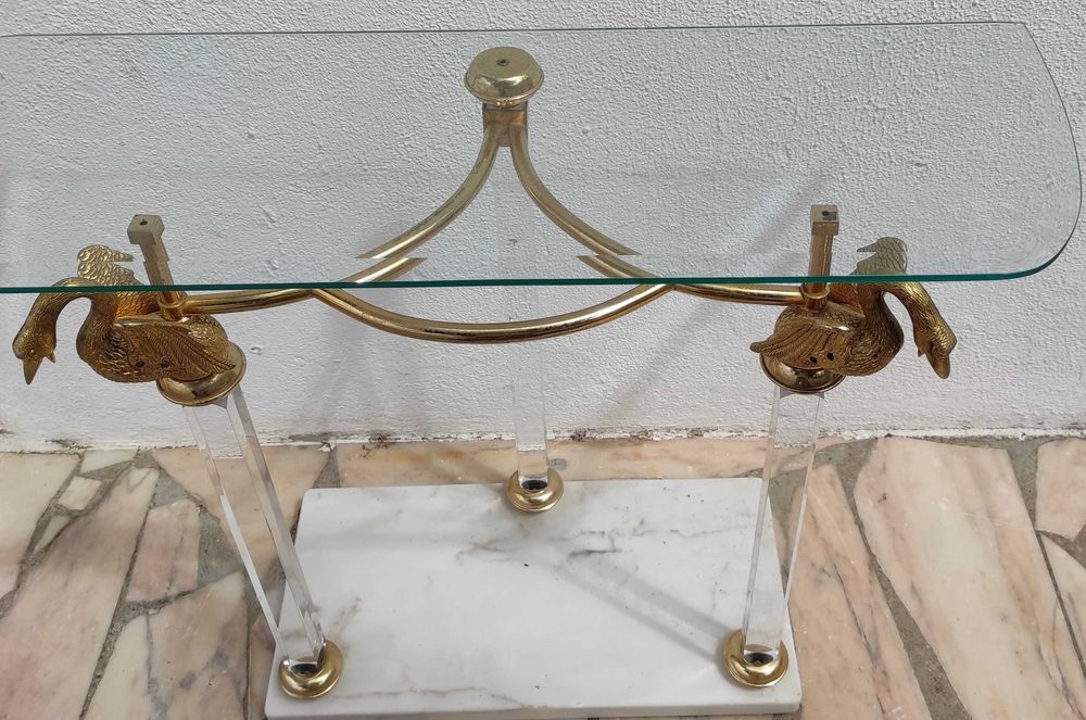 aparador com pedra mármore