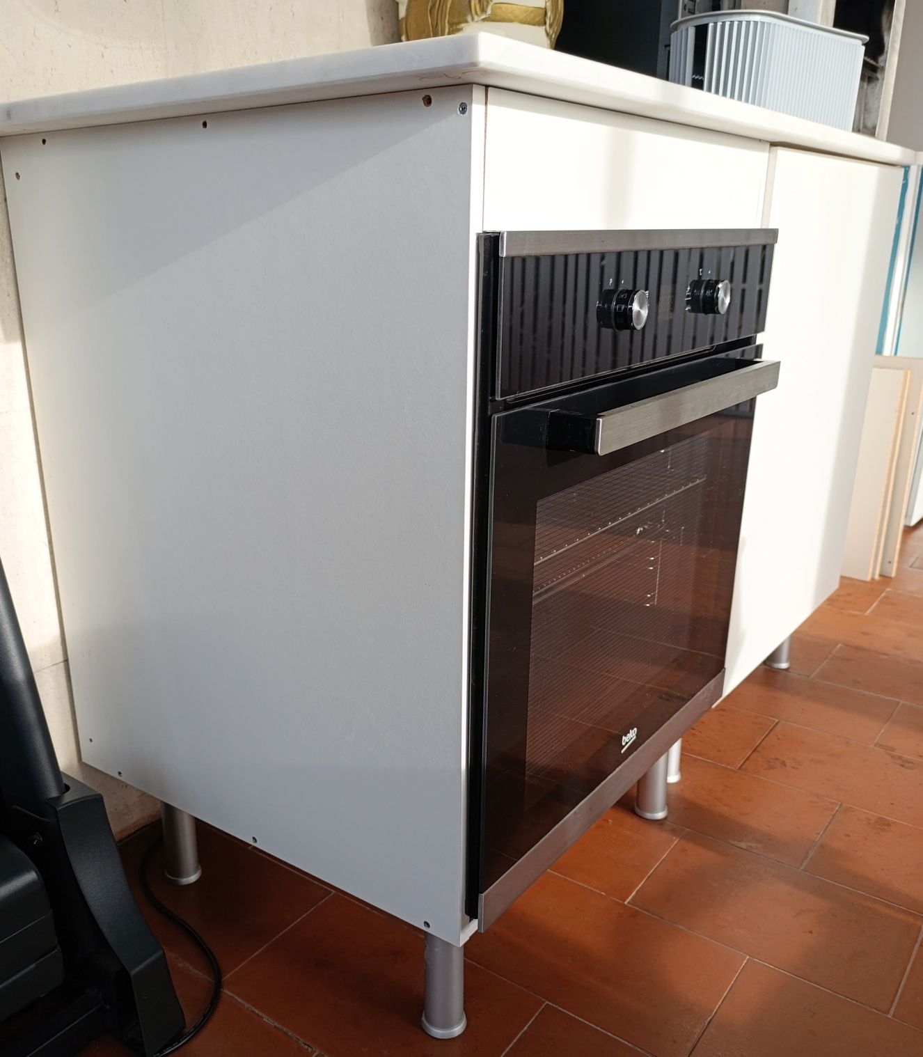 2 módulos móveis de cozinha