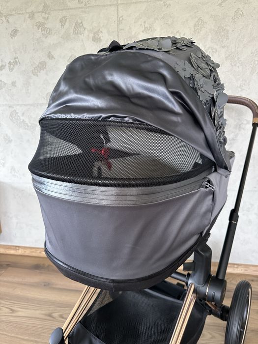 Cybex Priam gondola Simply Flowers Grey 4.0 stan IDEALNY jak nowa