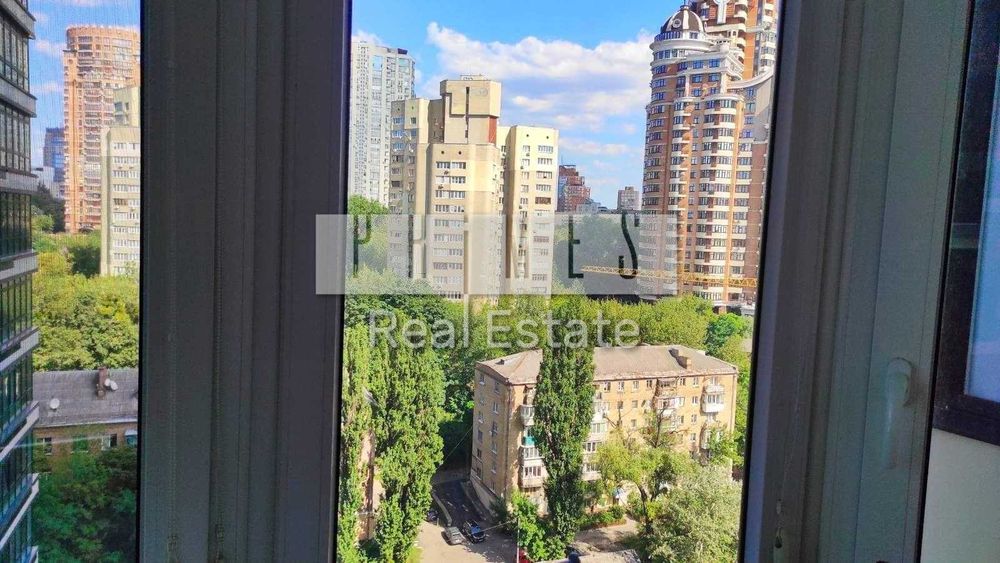 Продаж 2к квартири, бул. Лесі Українки, 7А, Печерськ