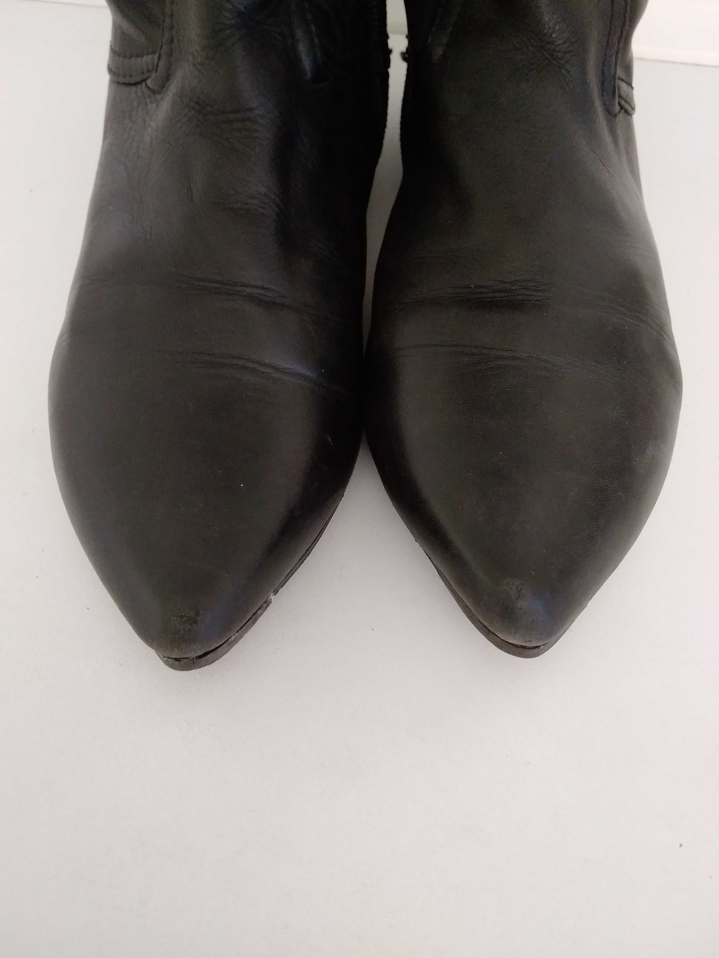 Сапоги кожаные, р. 37,  399 грн.