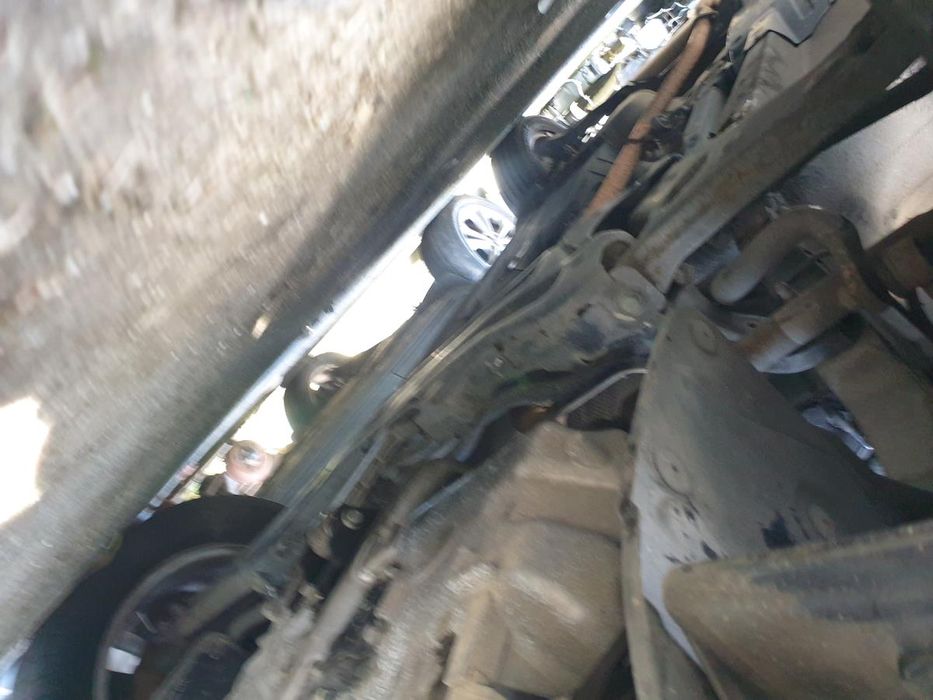 Charriot frente KIA Sportage III (SL)