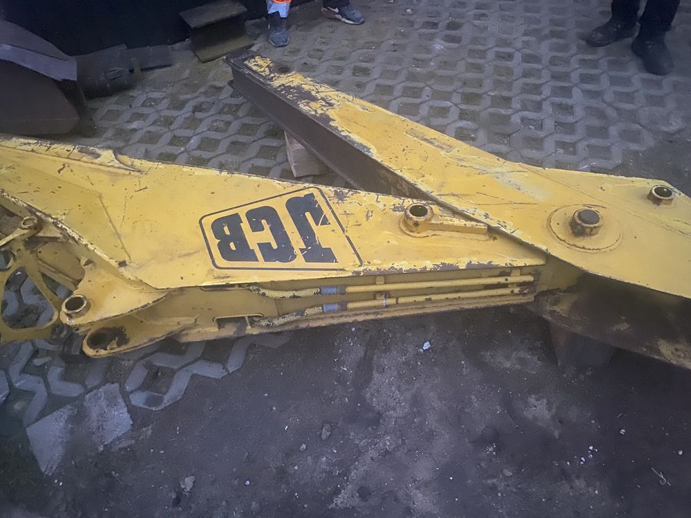 Ramie kopiace koparki jcb 3cx