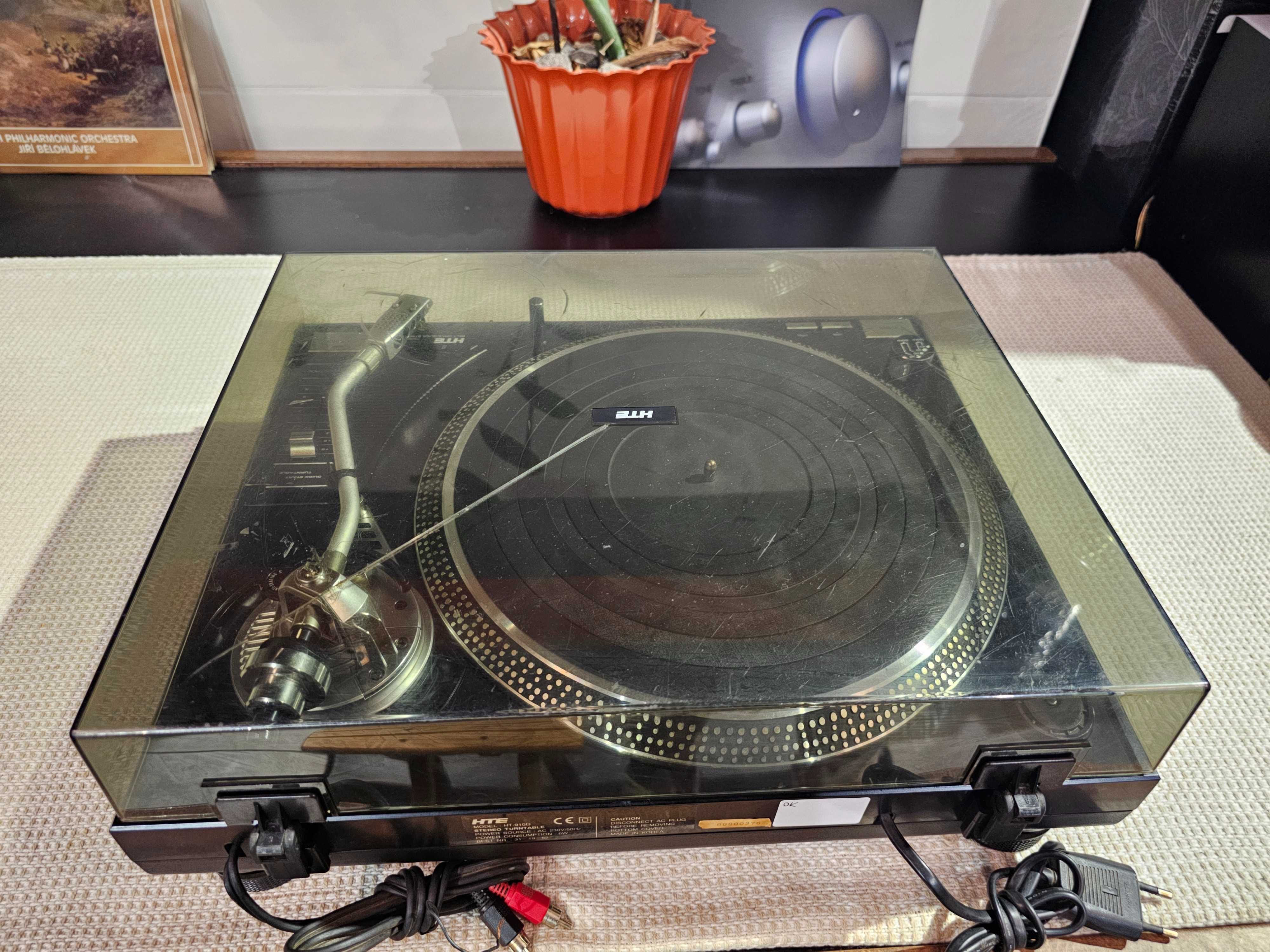 Програвач HTE HT-910Q / Technics SL-1210