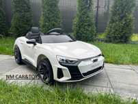 Auto na akumulator 4x4 AUDI RS E TRON GT autko pojazd elektryczny