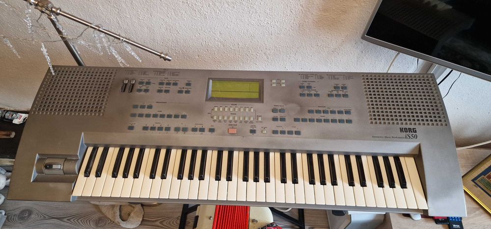 kaybord  korg is50