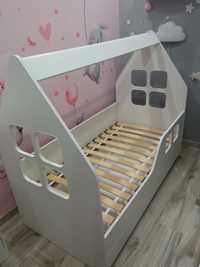 Łóżko dziecięce DOMEK z szufladą 140x70
