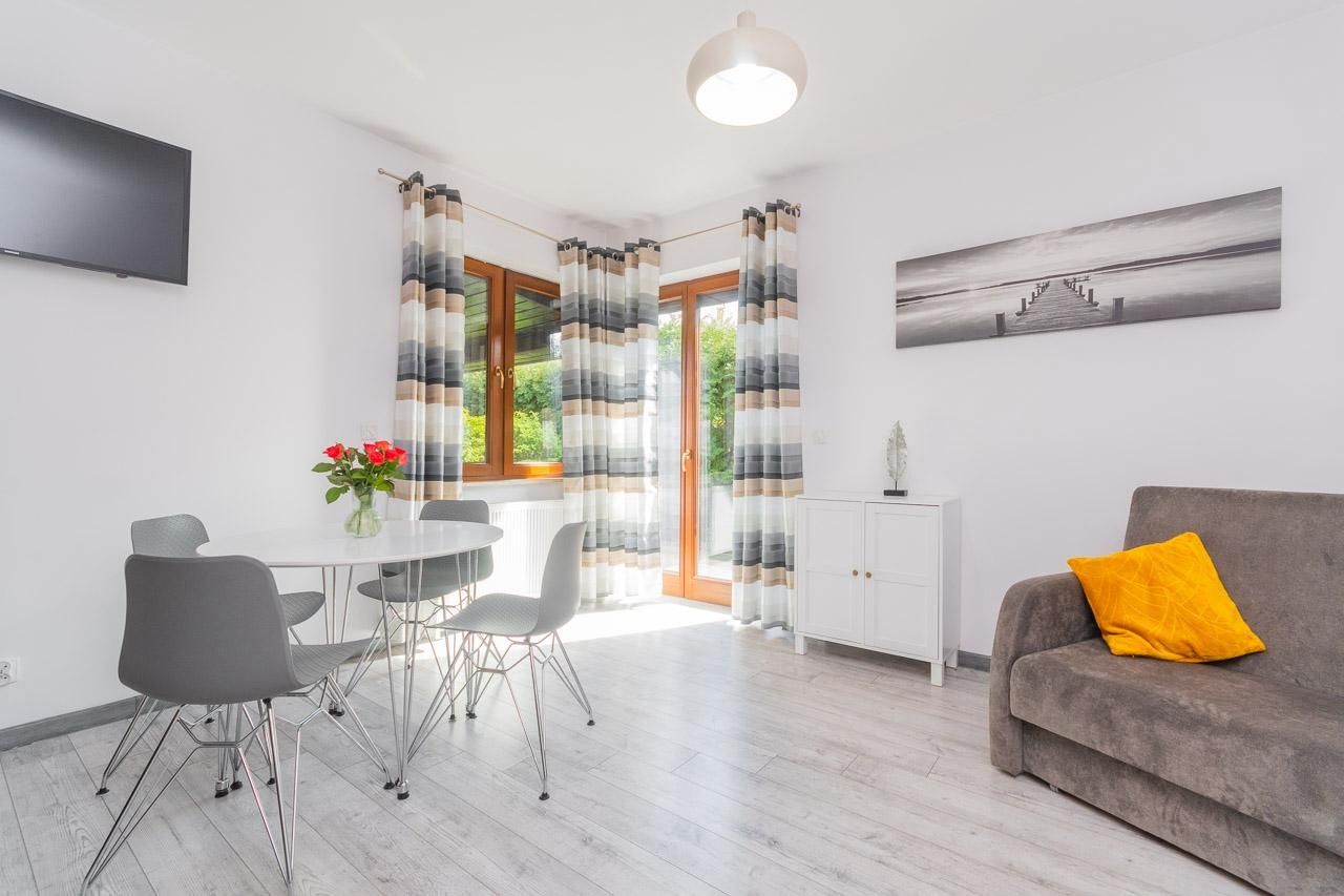 Apartamnety , pokoje TERMIN OD 29.08  WILLA POD DĘBEM J