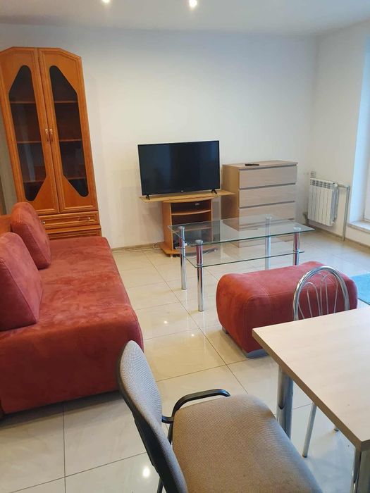 Wynajmę mieszkanie w podworku