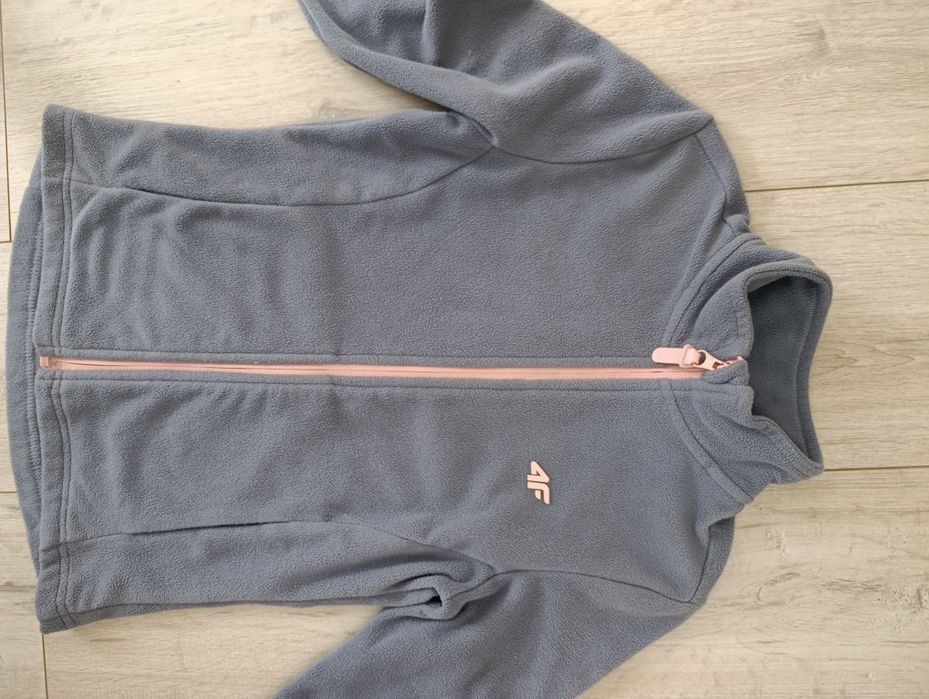 Polar dziewczęcy 4f r.146