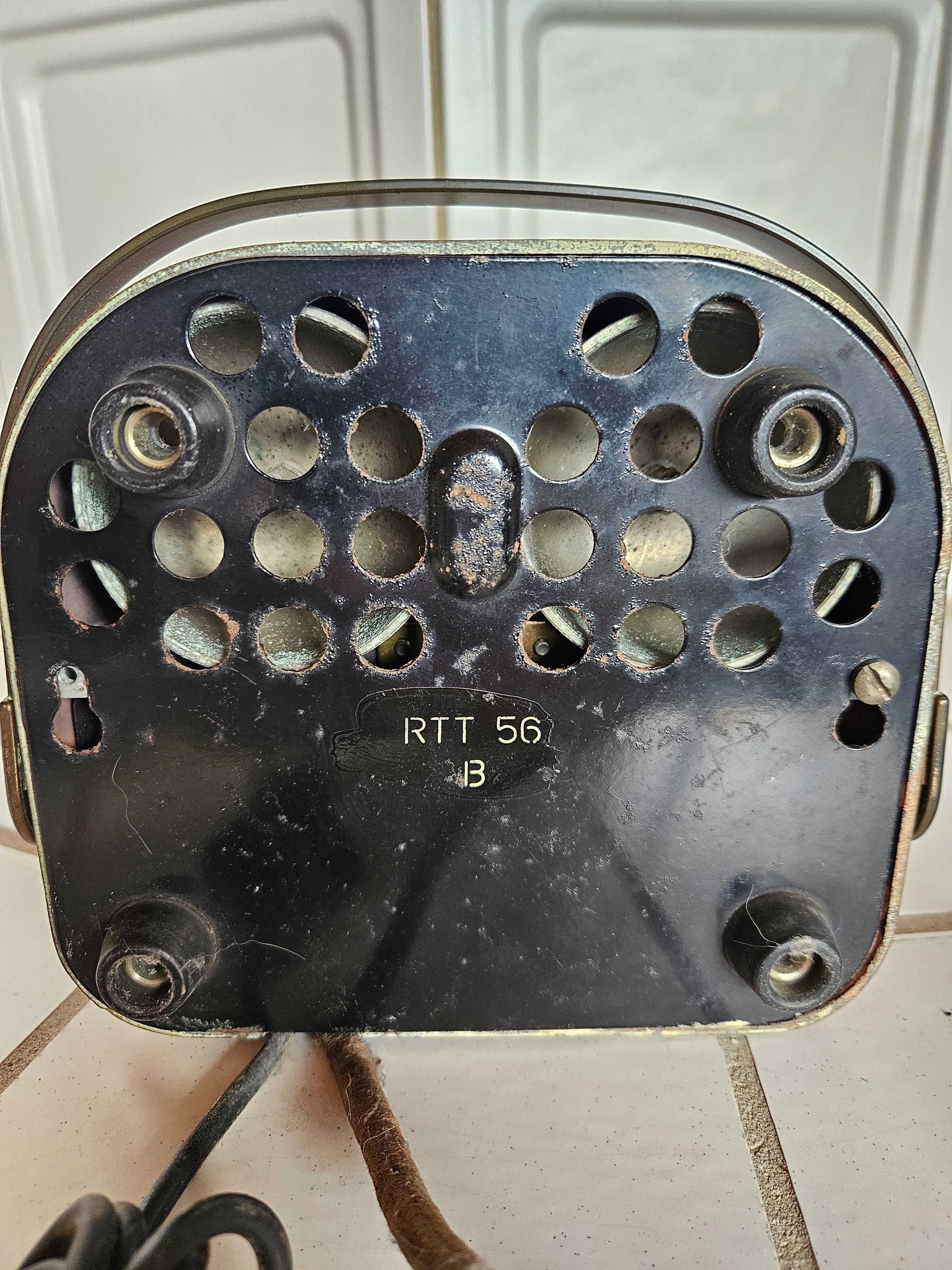 Stary telefon tarczowy z miedzianą obudową z 1956 r