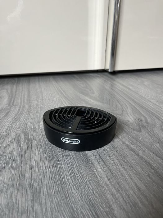 Підставка для кавоварки Delonghi