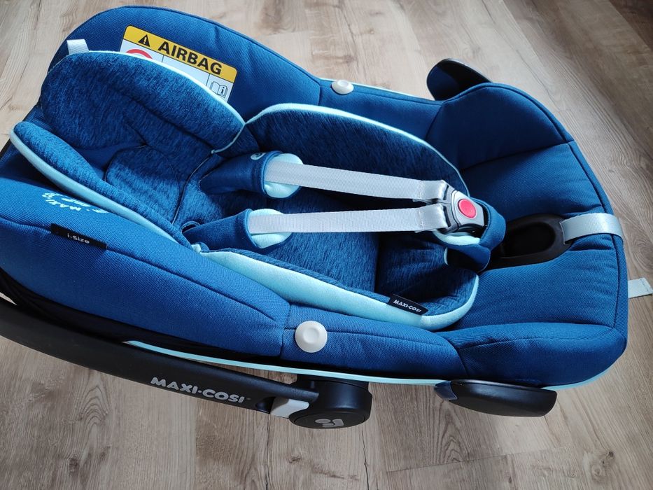 Автомобільна люлька Maxi-Cosi Pebble i-size pro