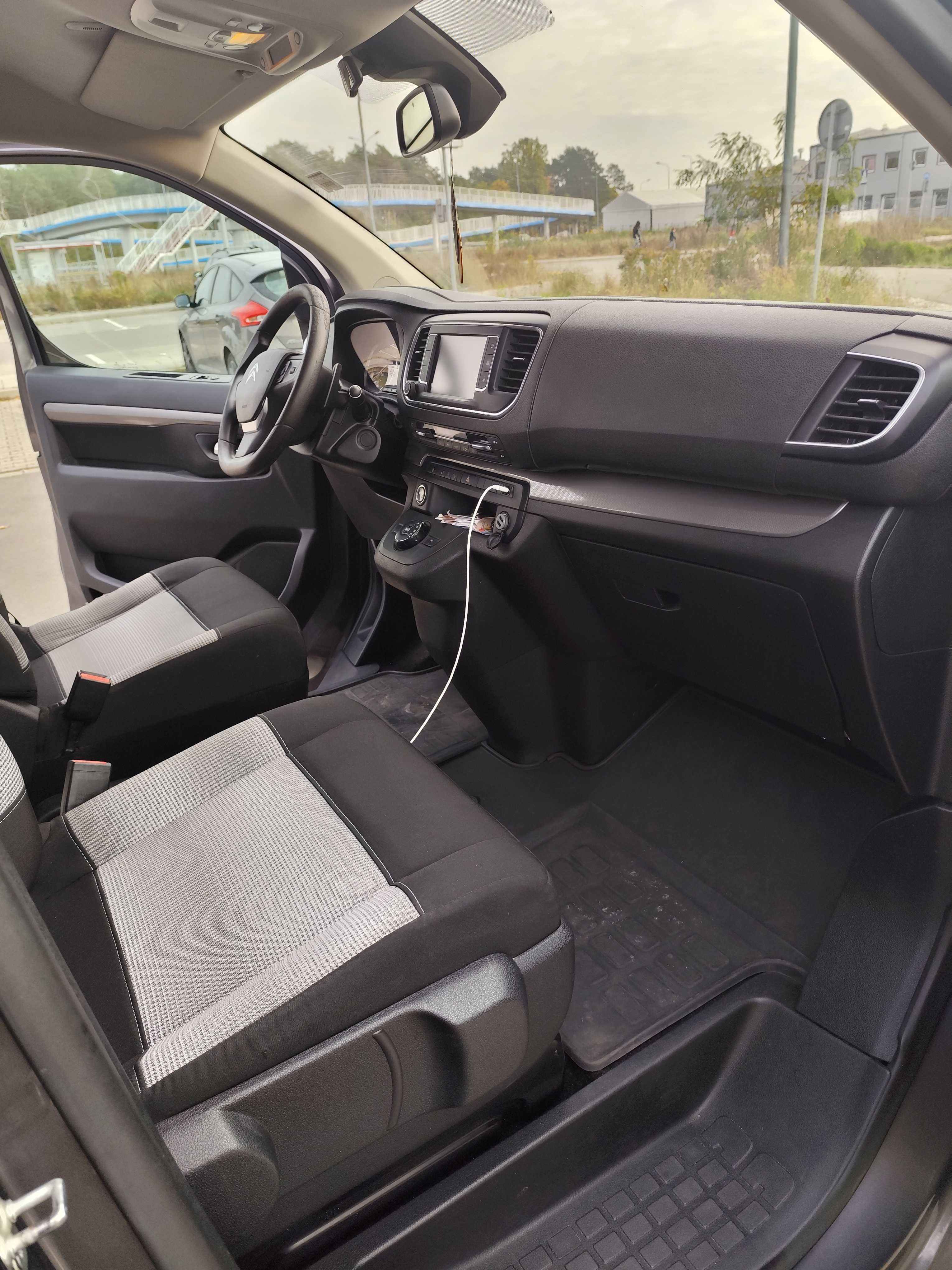 Citroen Jumpy SpaceTourer 8 osób