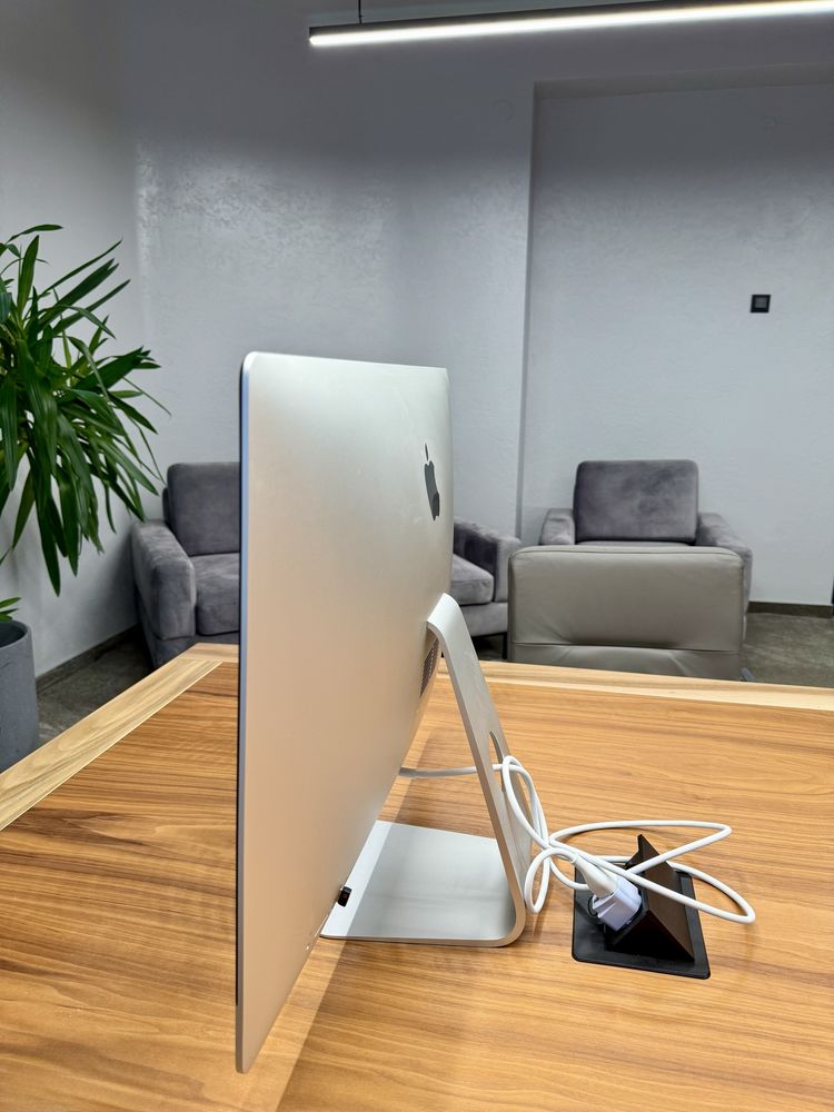 Apple iMac (Retina 5K, 27-inch, 2017) Intel i7