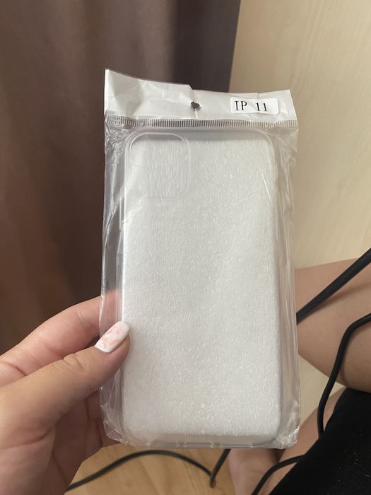 Продам чехол на iPhone 11