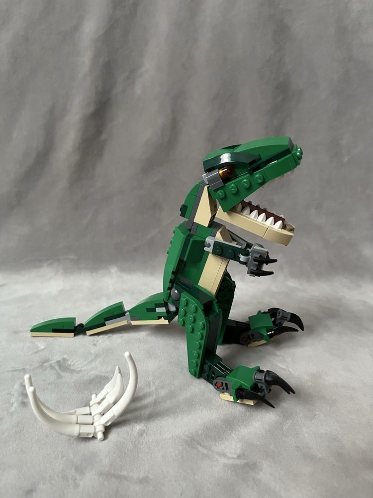 LEGO Creator 3 в 1 Могутні динозаври 174 деталі (31058)