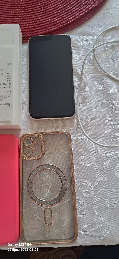 Iphone 11 w suuuper stanie