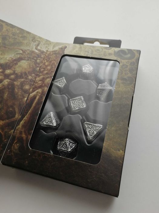Dados em metal Dungeons & Dragons/Call of Cthulhu D20