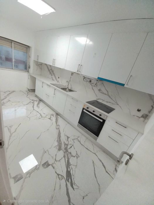Apartamento T3 Remodelado -1º andar - São Domingos de Rana