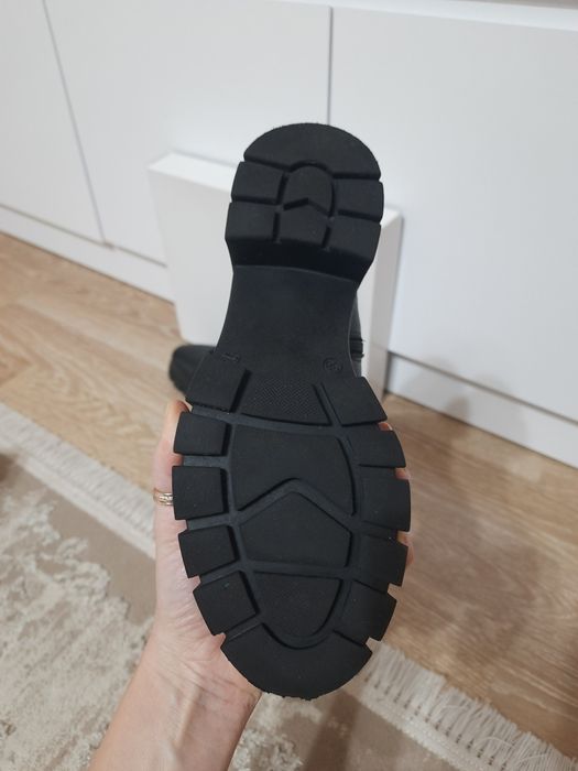 Чобітки ботінки шкіра утеплені