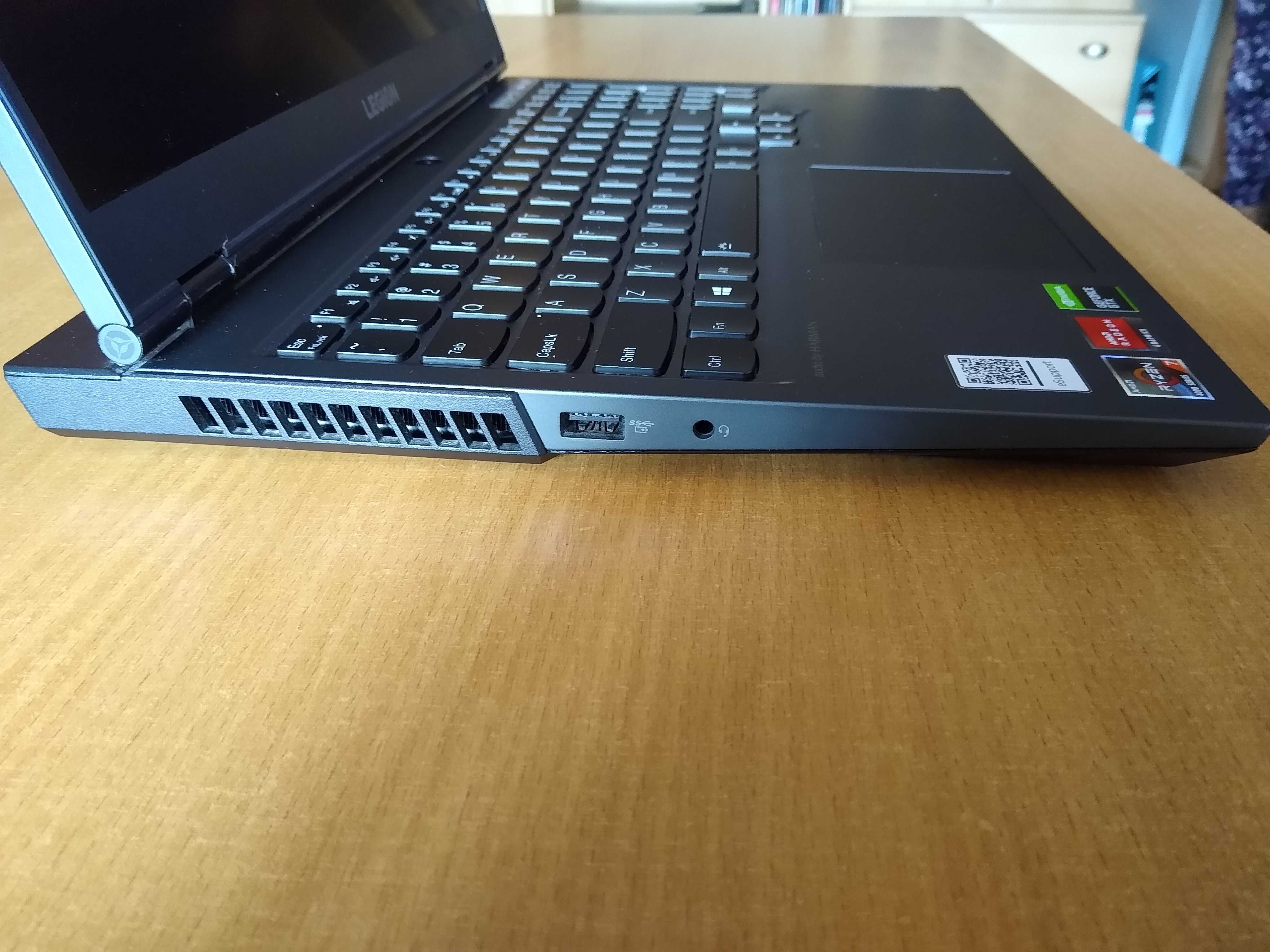 Komputer laptop Lenovo 5