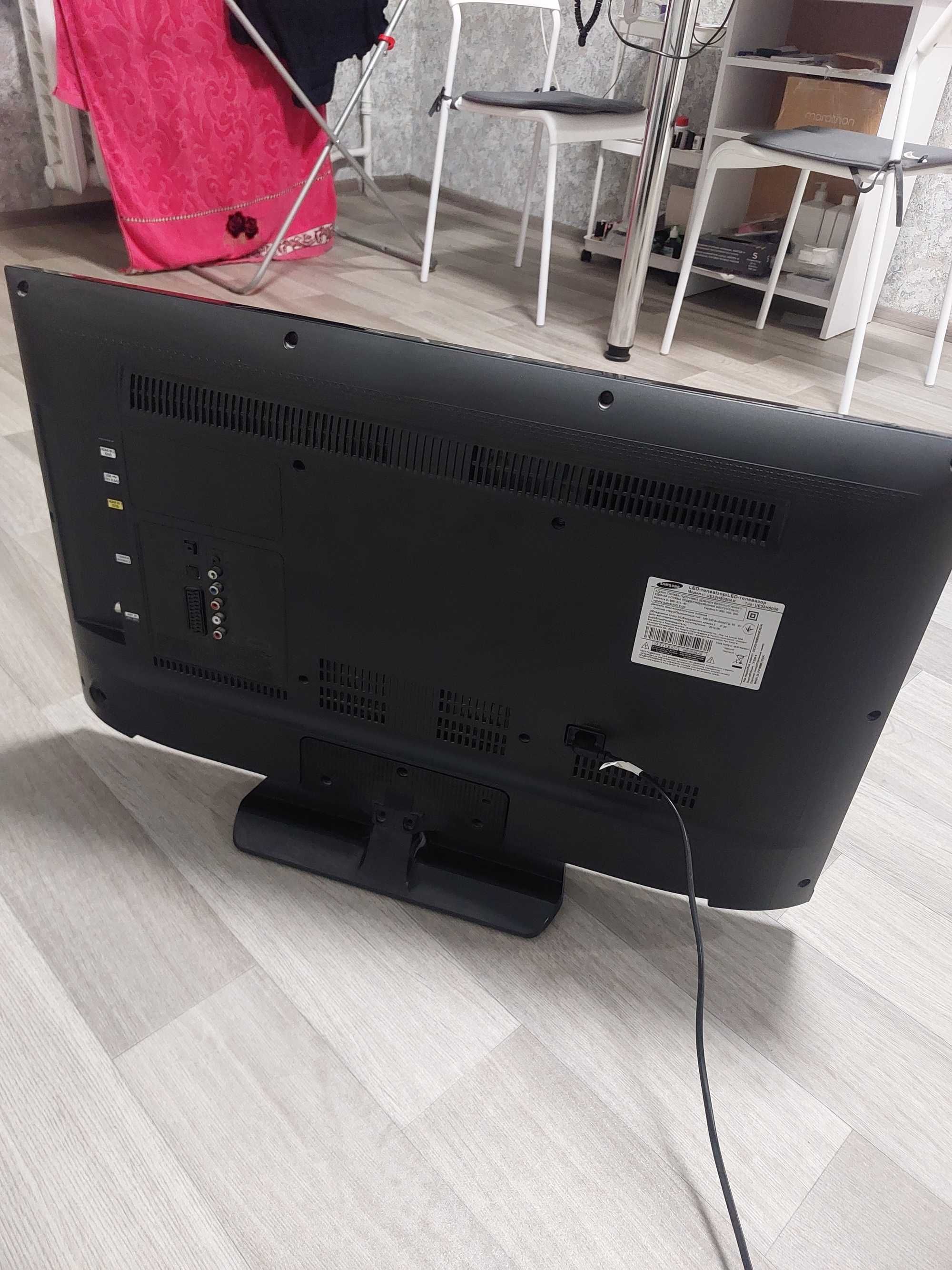 Телевізор Samsung LED TV. Модель : UE32H5000AK.