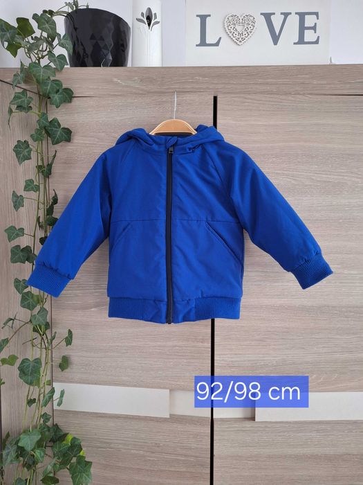 Zimowa kurtka niebieska basic 92/98 cm