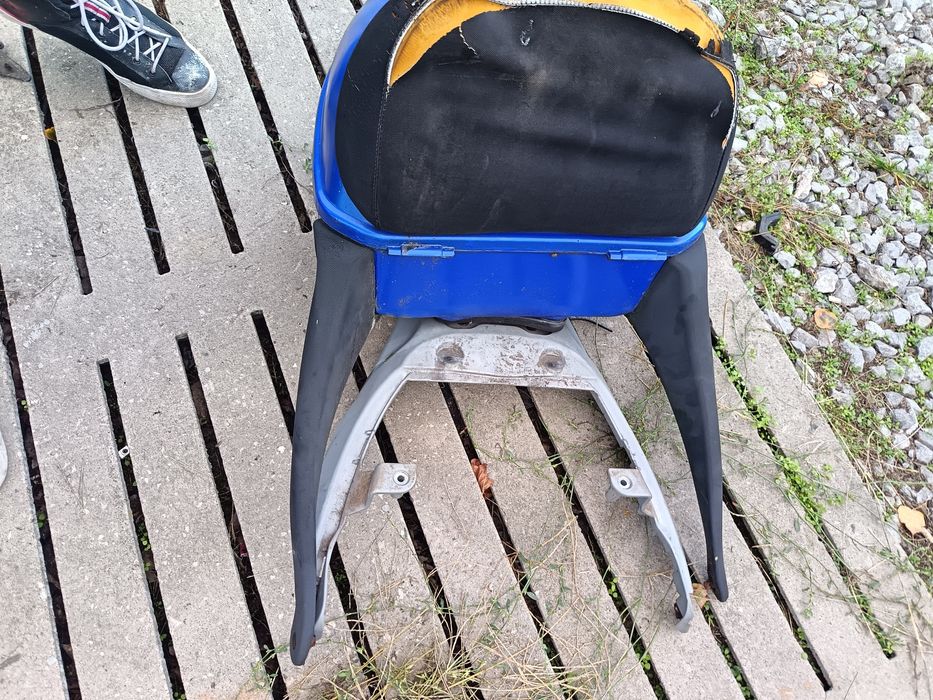 Stelaż,mocowanie kufra,kufer Piaggio skipper