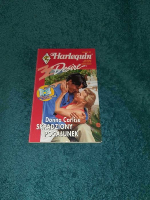 książka  skradziony  pocałunek