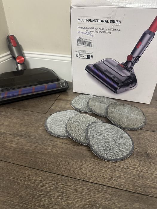 Myjka szczotka  do odkurzacz dyson