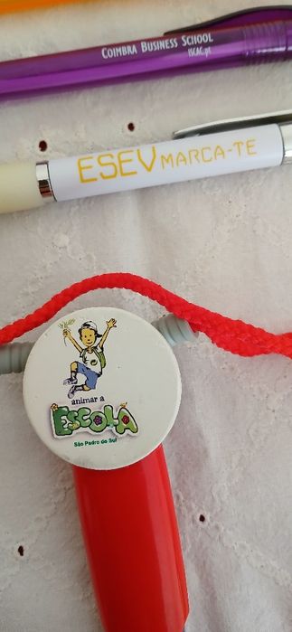 Esferográficas publicitárias/escolas