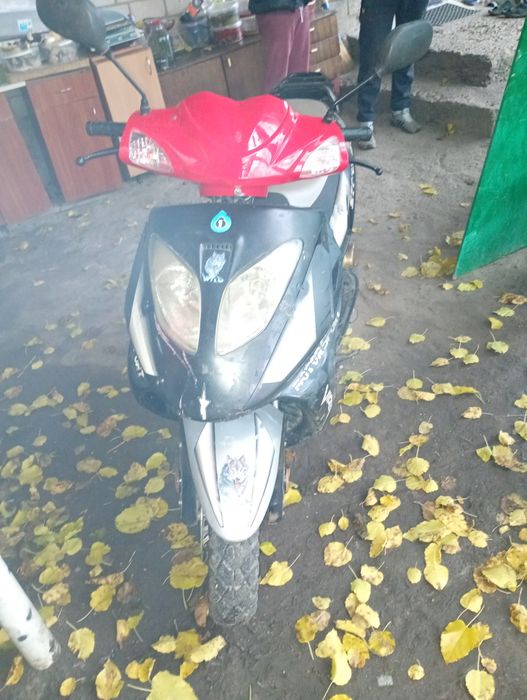 Срочно продам скутер вайпер шторм 150