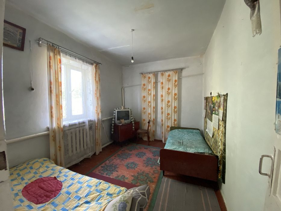 Продам будинок в мальовничому селі