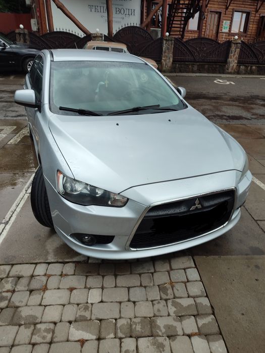 Mitsubishi Lancer 10