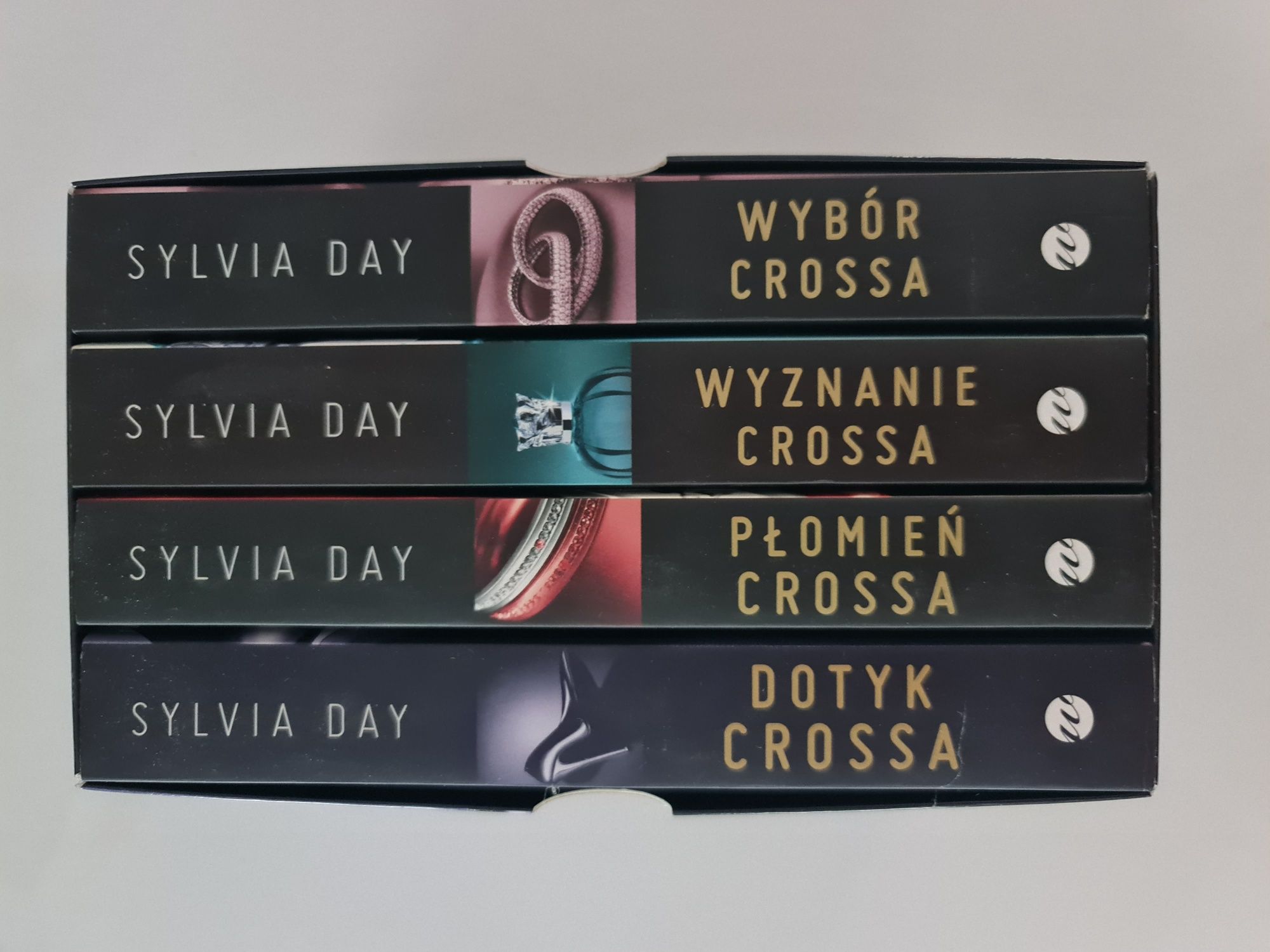 Seria Dotyk Crossa Sylvia Day jak nowe