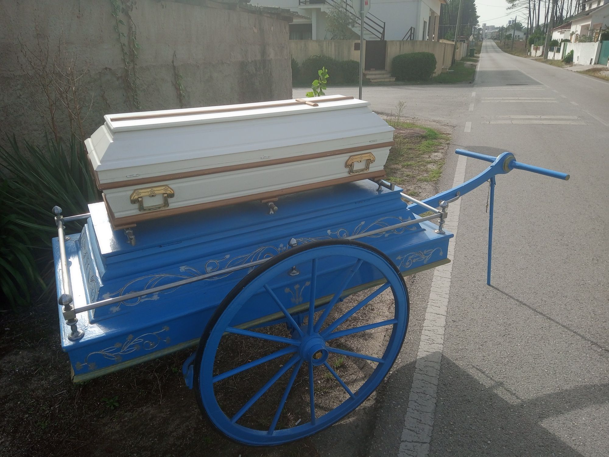 Carreta Funerária Antiga