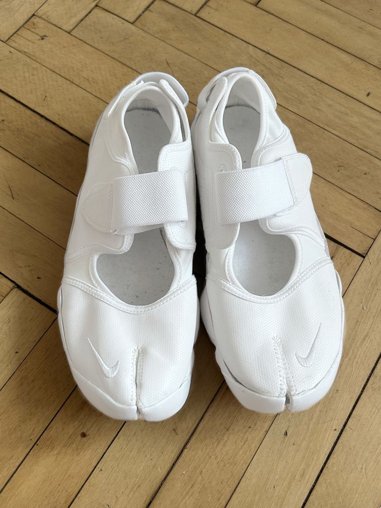 Кроссовки Nike Air Rift Breeze Tabi