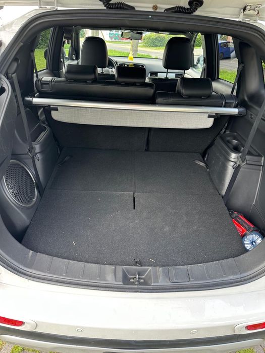 Mitsubishi Outlander -7 osobowy,automat